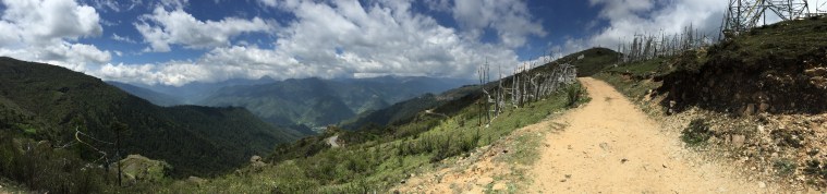 On the trail from Chele La.